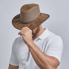 ISLEFIELD Crusher Breeze Outback Hat with wide brim and breathable design, suitable for outdoor sun protection.